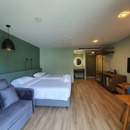 Eco Cozy Beachfront Resort Chaam Hua Hin Exterior photo