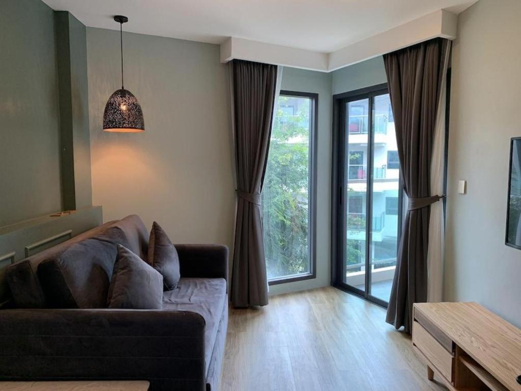 Eco Cozy Beachfront Resort Chaam Hua Hin Exterior photo